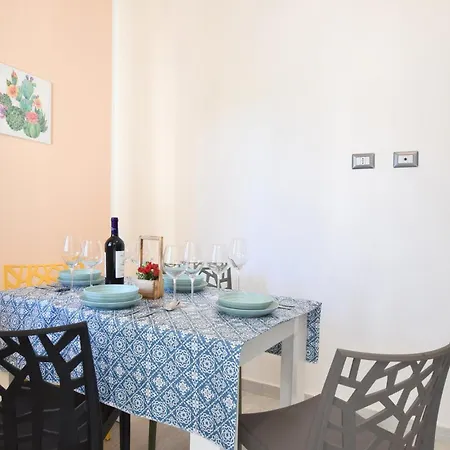 Gorgeous In With Kitchen Lejlighed *